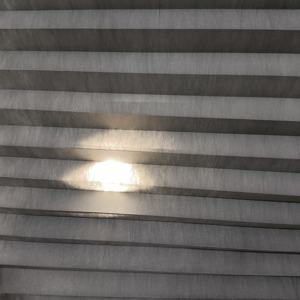 بيع عبر الإنترنت ستائر مطوية قابلة للتعديل بدون أدوات بدون حفر قطع حرة ظلال داكنة لغرفة الورق - Product Image 6