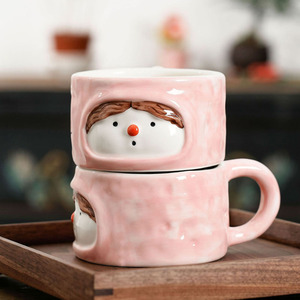 Taza con Diseño de Niña Pintada a Mano con Esmalte Subesmaltado, Linda Taza de Cerámica Artística, Taza Única Hecha a Mano para Café y Leche Diaria - Product Image 1
