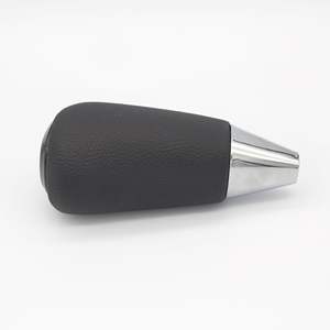 Pomo de palanca de cambios de coche, cuero negro, transmisión automática, ergonómico, para Toyota Land Cruiser - Product Image 4