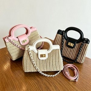 Nouveau <span class=keywords><strong>Sac</strong></span> de Plage Tressé Chic 2026 avec Chaîne – <span class=keywords><strong>Sac</strong></span> <span class=keywords><strong>à</strong></span> Bandoulière Tendance pour Vacances d'Été - Product Image 2