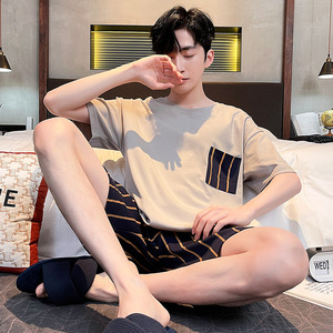 Set <span class=keywords><strong>pigiama</strong></span> in <span class=keywords><strong>cotone</strong></span> traspirante da <span class=keywords><strong>uomo</strong></span> estivo a manica corta Casual in due pezzi per indumenti da casa <span class=keywords><strong>pantaloncini</strong></span> da notte per la stagione calda - Product Image 4