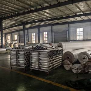 Rete in Plastica Antiuccelli che Prende in Considerazione sia l'Illuminazione che la Ventilazione - Product Image 4