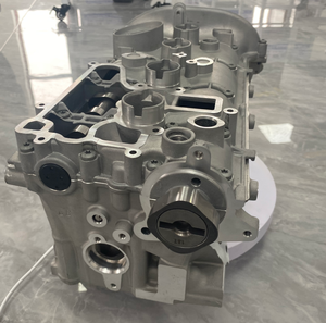 Testa del cilindro ricambi Auto con valvola per AUDI A3 A4 <span class=keywords><strong>A5</strong></span> Q3 1.8 <span class=keywords><strong>TFSI</strong></span> 2.0 <span class=keywords><strong>TFSI</strong></span> VW BEETLE GOLF PASSAT TIGUAN EA888 II CDAA 06 h103063m - Product Image 5