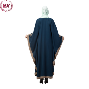 Élégant saoudien modeste longue <span class=keywords><strong>robe</strong></span> de luxe musulman islamique ethnique Abaya femmes brodé Floral mode contraste frontière caftan - Product Image 5