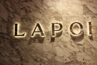 Enseigne personnalisée avec logo rétroéclairé par LED 3D, enseigne en lettres en acier inoxydable miroir, enseigne en lettres dorées pour mur intérieur