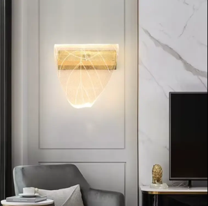 Lámpara de pared moderna de hoja de metal de lujo transparente simple OEM con batería LED para dormitorio sala de estar galería gabinete uso - Product Image 5