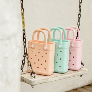 Sac fourre-tout imperméable en EVA pour enfants - Utilisation en plage, en plein air et en voyage - Product Image 2