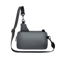 Sac bandoulière imperméable en nylon personnalisé avec logo, décoration lettres, pour sport et extérieur, sac de poitrine, vente chaude