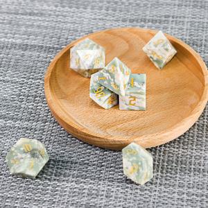 Set di dadi in pietra fiore di prugna DND dadi in pietra DND dadi per dungeon e draghi RPG - Product Image 5