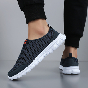 Chaussures de sport décontractées légères et respirantes en maille pour hommes et femmes, idéales pour la course et la marche en extérieur - Product Image 4