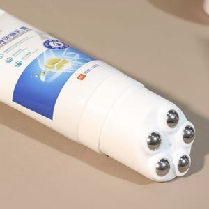 หลอดเครื่องสำอางสีขาวพร้อมฝาลูกกลิ้งเหล็ก 5 ลูก สำหรับนวดดูแลข้อต่อและบรรเทาอาการปวดกล้ามเนื้อ - Product Image 4