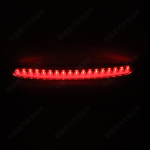 Luz de freno montada en altura para Audi TT 8J0945097, luz de señal trasera para Audi TT 2007-2014 TTRS 2010-14, material ABS - Product Image 3