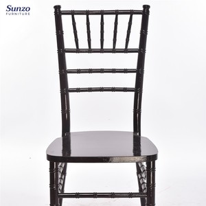 Sedie Tiffany in Legno Massello con Cuscino, Sedie Chiavari per Matrimoni e Feste - Product Image 3