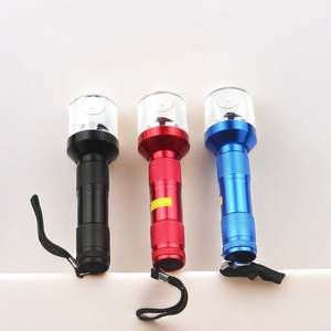 Broyeur à herbes en métal de gros, design lampe torche, broyeur à tabac électrique pour fumer - Product Image 1