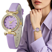 Montre à quartz personnalisable pour femme, petite série, vente en gros directe usine, bracelet en cuir violet clair, boîtier rond en alliage doré, strass