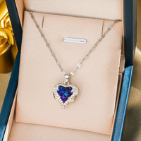 Collier fin en cuivre doré et argenté avec pendentif cœur multicolore pour femme