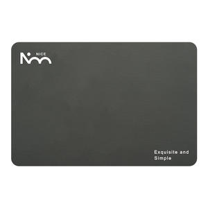 Alfombra de baño minimalista de color sólido, rectangular, de fibra de poliéster, absorbente, antideslizante y de secado rápido para baño. - Product Image 1