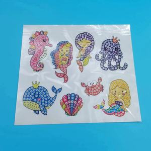 4 hojas 30 pegatinas de pintura de diamantes de diseño 5D DIY Kits de pegatinas de gemas de pintura de diamantes, pegatinas de puntos de diamantes <span class=keywords><strong>para</strong></span> niños - Product Image 5