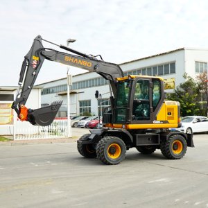 Excavadora de Ruedas Multifuncional PW85 Usada en Venta, de 5-9 Toneladas, para Construcción, Construcción de Carreteras y Agricultura - Product Image 3