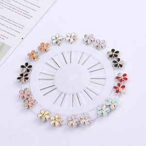 Neue Multi-Style 20 Stück kleine Blume Metall Sorte Schal Bandana Position ierung Hijab Pin