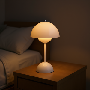 Lámpara de mesa Juso Home Mushroom, pequeña, de cerámica blanca con cuerpo de metal, LED, táctil, regulable, funciona con pilas, para dormitorios, diseño moderno. - Product Image 2