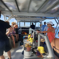 Bateau d'excursion de plongée Liveboard de 11,6 mètres : Transport des plongeurs vers des sites offshore pour des activités de plongée récréatives ou professionnelles