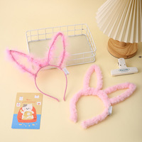 Serre-tête LED en peluche avec oreilles de lapin, 14 lumières LED clignotantes, accessoire capillaire en acier inoxydable pour femmes, idéal pour les fêtes et les costumes.