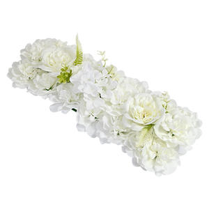 Guirlande de fleurs artificielles en soie, mélange de roses et d'hortensias, pour la décoration de l'allée de mariage et des centres de table - Product Image 4