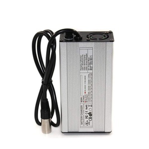 Chargeur de batterie de vélo électrique au lithium 13S 48V 54.6V 10A 8A Chargeur de remplacement Scooter électrique 48 volts Chargeur 3 broches Adaptateur jack XLR - Product Image 1