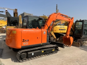 حفارات زاحفة مستعملة هيتاشي ZX60 بوزن 6 طن، أصلية يابانية، هيدروليكية، بحالة ممتازة، بسعر منخفض للبيع - Product Image 5