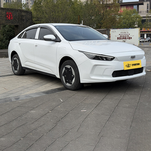 Geely Geometry a de <span class=keywords><strong>Segunda</strong></span> <span class=keywords><strong>Mano</strong></span>, Eléctrico, Edición 2024, 410 KM de Autonomía, Sedán de 5 Plazas, Batería de Larga Duración, Autos Usados Económicos - Product Image 3