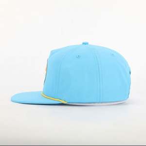 Gorra Deportiva Snapback Unisex de Nylon de Secado Rápido con Visera Plana, Logotipo de Parche Tejido Sin Estructura de Alta Calidad, Personalizada OEM BSCI - Product Image 3