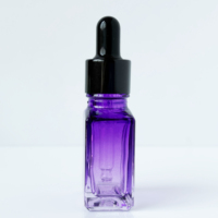 Vente en gros de flacons d'huile essentielle en verre de couleur violette et fumée avec bouchon à vis de 15 ml/20 ml/30 ml/50 ml à bon prix