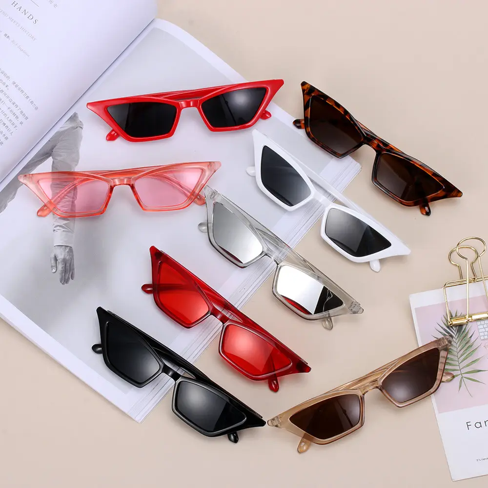 1 pc Retro Small Oval Sunglasses Women Vintage Brand Shades Black Red Metal Color Sun Glasses Fashion Design Eyeglasses