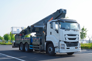 Camión con Plataforma Elevadora Telescópica ISUZU ELF 56M, Combustible Diésel, Control Hidráulico Manual, Euro 6, Nuevo - Product Image 5
