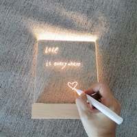Tableau blanc effaçable à sec en acrylique transparent avec éclairage LED, support en bois, tableau de notes de bureau transparent, tableau de messages en lucite LED pour table