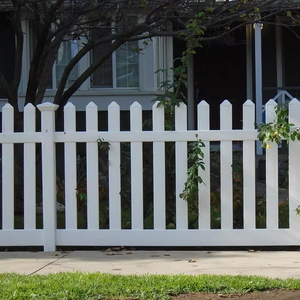 Protector de Postes de Valla de PVC para Jardín con Diseño Ecológico Resistente a la Putrefacción y Tapas de Poste de Madera Tratada a Presión - Product Image 2