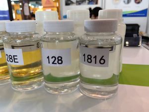 Adduct époxy polyaminoamide, durcisseur époxy à 2 composants pour résines époxy à base de solvant, construction industrielle, travail du bois - Product Image 3