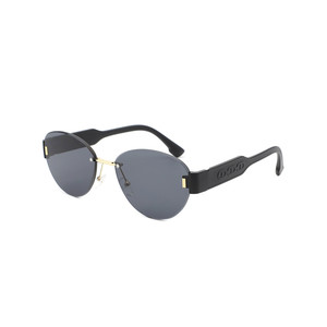 Dastriana - <b>Round</b> Chic Tinted Oval <b>Frame</b> Women's <b>Sunglasses</b> - Product Image 4