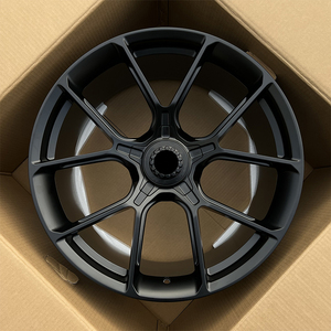 Rines Monobloque Forjados de 20, 21 y 22 Pulgadas con 5x114.3, 5x130, 6x139.7 para G-Class, X5, F80, 911, F-Type, 718 Cayman con Tapa Central de Regalo - Product Image 3