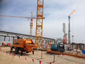 Pompes à béton sur remorque Zoomlion HBT60.13.118RS, prix de vente de machines à béton - Product Image 4