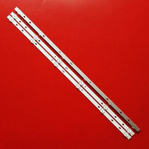 Barra de Luz LED para Retroiluminación de TV LCD JL.D32061330-083AS-M, Placa de Aluminio, 3 Tiras, 6 Luces, 3V - Product Image 3