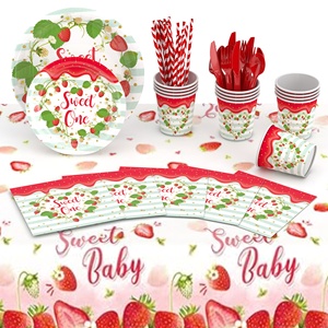 Ensemble de vaisselle jetable <span class=keywords><strong>pour</strong></span> fête d'<span class=keywords><strong>anniversaire</strong></span> de fille sur le thème des fraises, assiettes et serviettes en papier, best-seller - Product Image 5