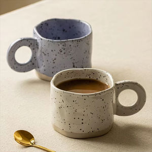 Taza de Cerámica de Lujo al por Mayor, Estilo Nórdico, para Café o Té, Diseño Floral, Asa de Anillo, Ecológica, Regalo Empresarial - Product Image 4