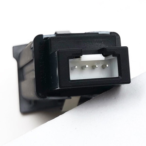 Cargador de coche USB de un solo puerto con carga rápida QC3.0 para Volkswagen Passat 2011 con apertura - Product Image 5