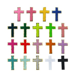 Vente en gros de haute qualité beaucoup de couleurs <span class=keywords><strong>rouge</strong></span> noir blanc chenille croix fer sur les patchs - Product Image 1