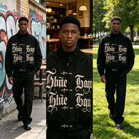Blouson bomber surdimensionné personnalisé noir avec inscription gothique brodée, boucle en métal, streetwear pour homme