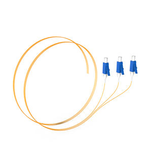 Fils à fibres optiques prix usine FTTH 12 noyaux petits connecteurs LC/UPC à tête carrée Pigtails à fibres optiques LC - Product Image 6