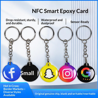 Achat en gros de porte-clés NFC NTAG213 en époxy cristal, lisible et inscriptible, avec carte de lien web pour l'accès aux chambres d'hôtel