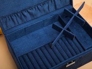 Caja de Joyería de Gamuza Verde Oscuro con Logotipo Personalizado, Gran Capacidad, para Collares y Anillos, Estilo Cajón, en Oferta - Product Image 6